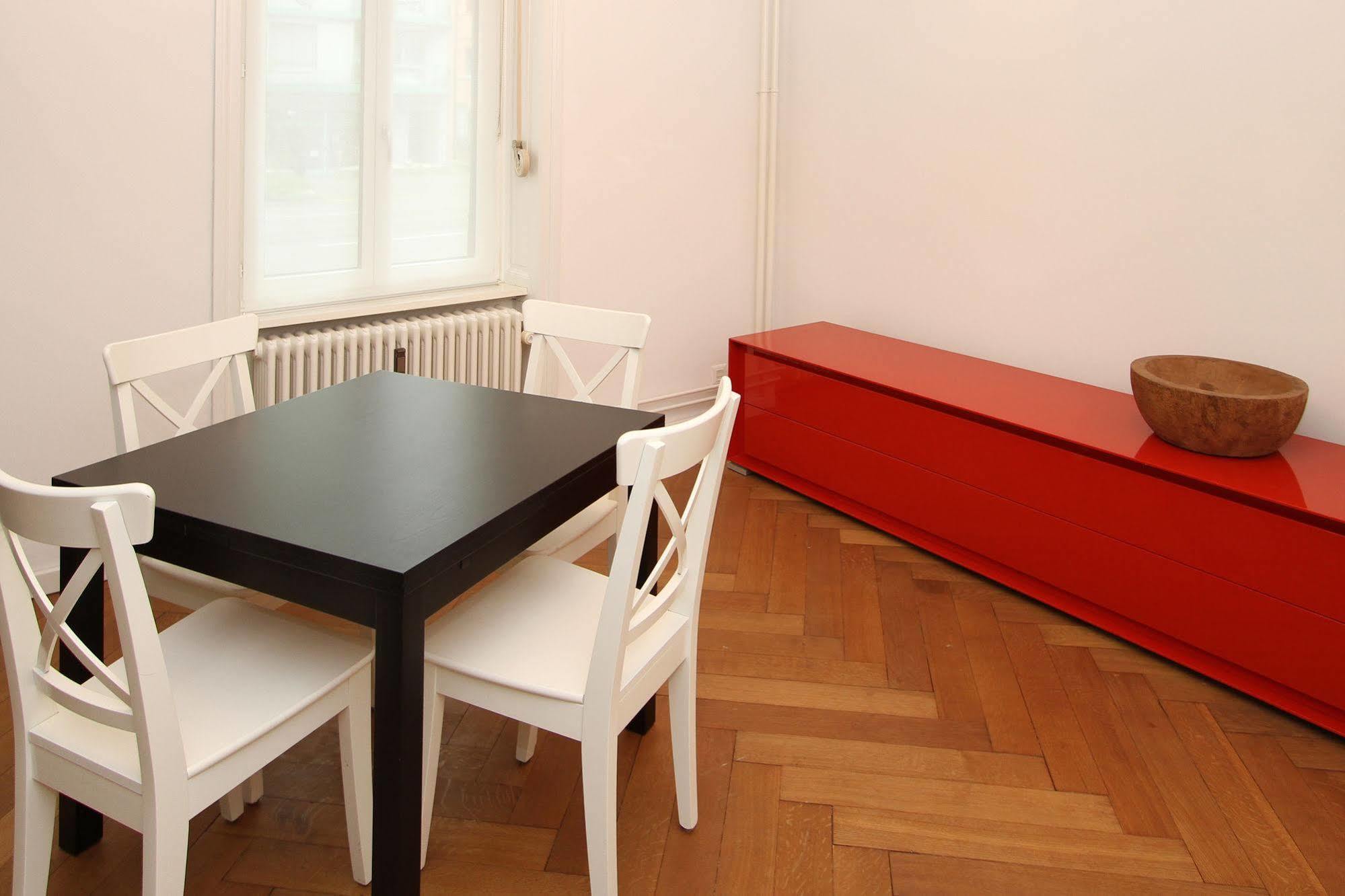 Apartments Spalenring 10 บาเซิล ภายนอก รูปภาพ